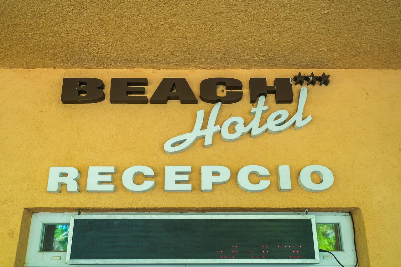 Beach Hotel Шіофок Екстер'єр фото