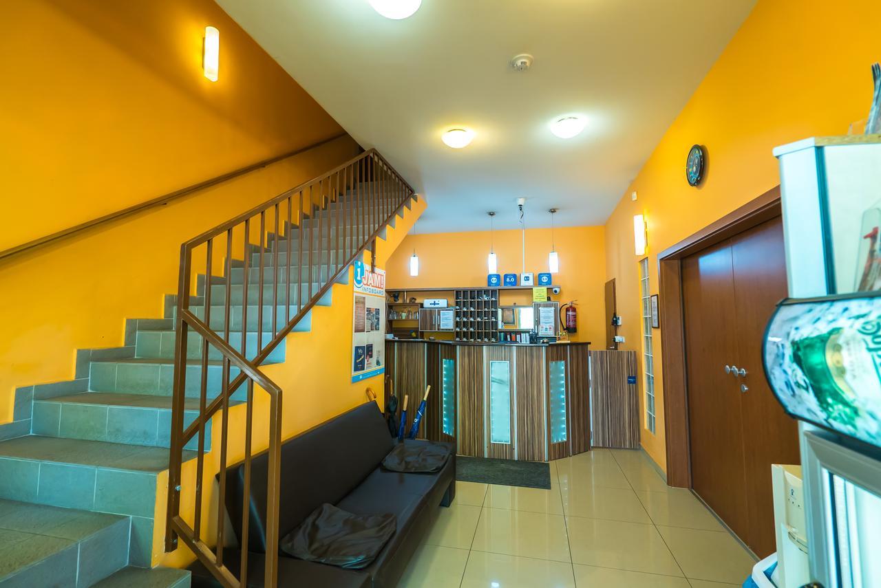 Beach Hotel Шіофок Екстер'єр фото